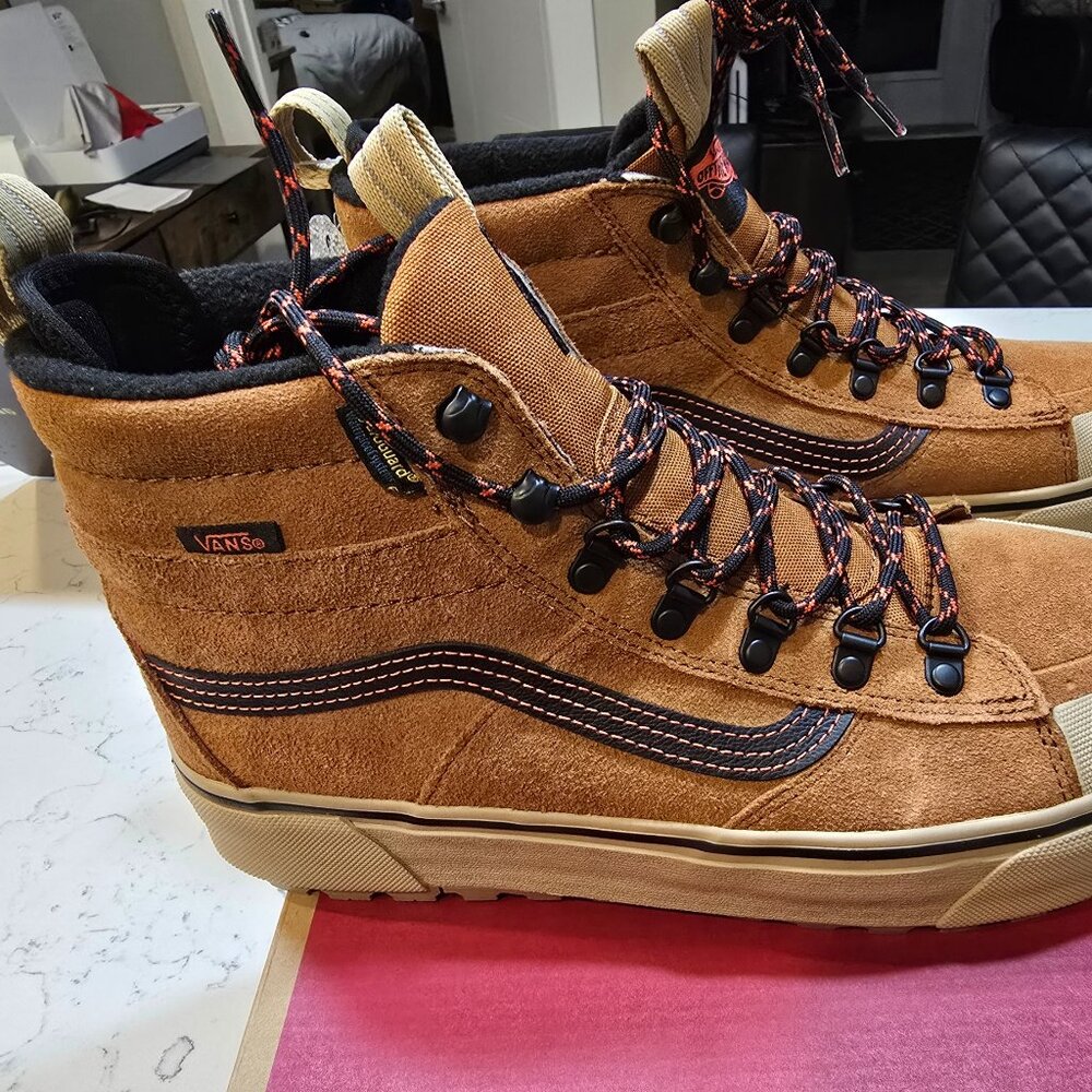 Brand New Vans Sk8 Hi MTE DR Waterproof Glazed Ginger MENS SIZE 10 NEW